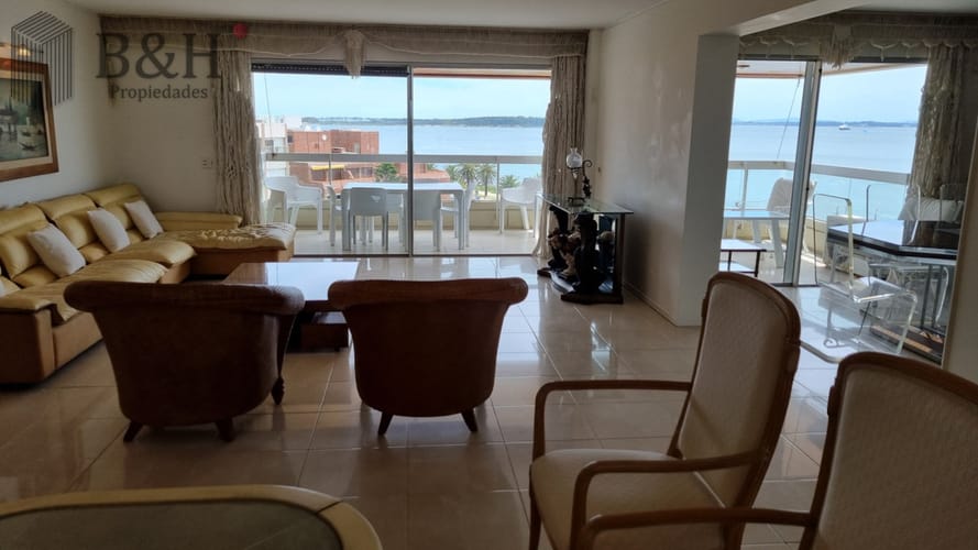 Apartamento en alquiler anual mansa 5 dormitorios en suite · Foto 7