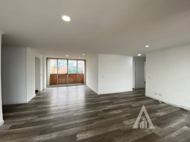 Apartamento de 3 alcobas en arriendo en La Florida, Medellín, 135 m² · foto 6 de 19