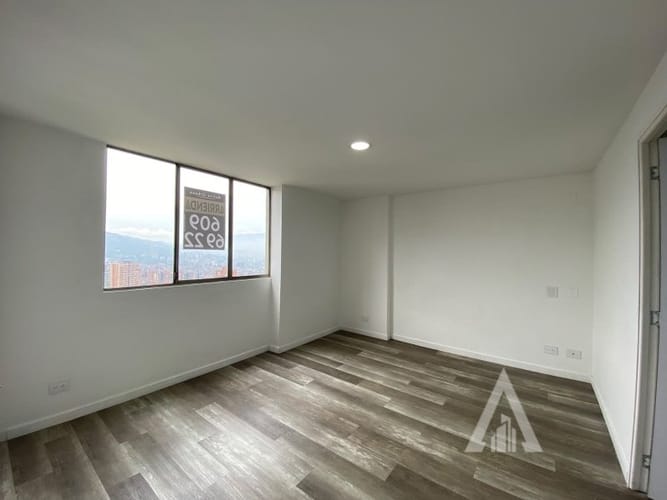 Apartamento de 3 alcobas en arriendo en La Florida, Medellín, 135 m² · foto 10 de 19