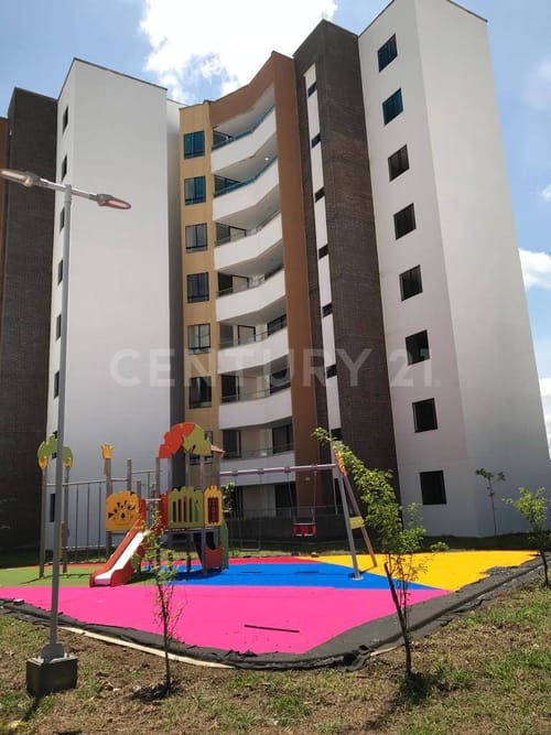 Apartamento de 3 alcobas en venta en Valle Del Lili, Cali, 108 m² · foto 2 de 10