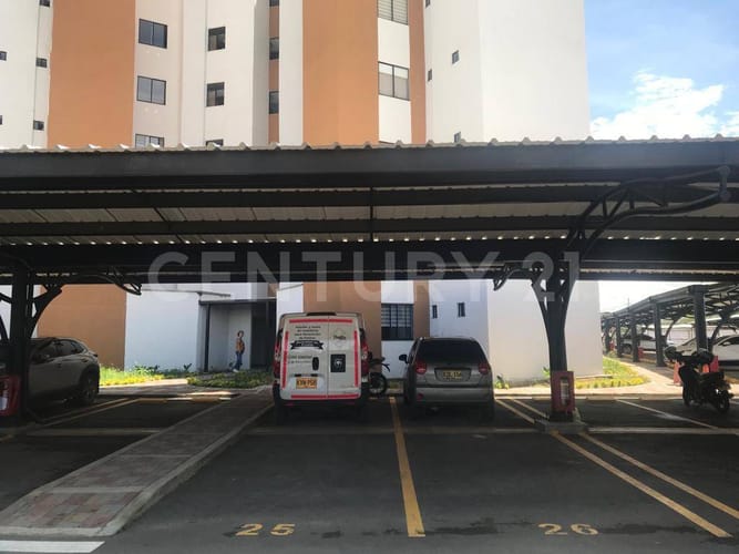 Apartamento de 3 alcobas en venta en Valle Del Lili, Cali, 108 m² · foto 3 de 10