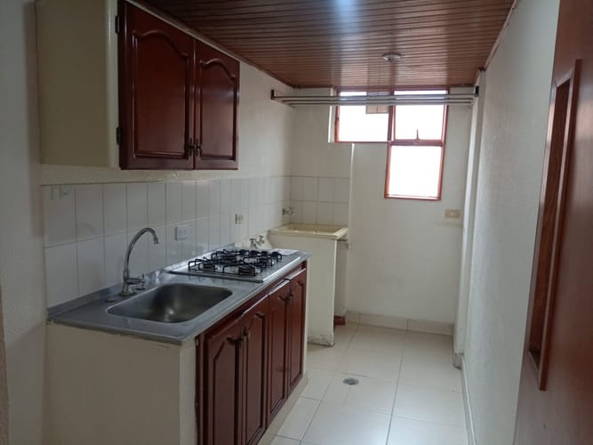 Apartamento de 2 alcobas en venta en Quinta Ramos, Bogotá, 43 m² · foto 7 de 20