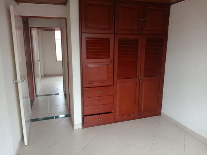 Apartamento de 2 alcobas en venta en Quinta Ramos, Bogotá, 43 m² · foto 11 de 20
