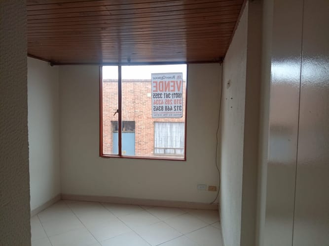 Apartamento de 2 alcobas en venta en Quinta Ramos, Bogotá, 43 m² · foto 13 de 20