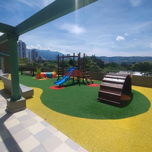Apartamento de 3 alcobas en venta en Club House Iii, Floridablanca, 90 m² · foto 2 de 19