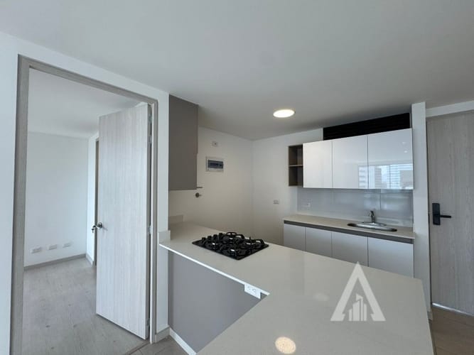 Apartamento de 2 alcobas en arriendo en Castropol, Medellín, 74 m² · foto 8 de 15