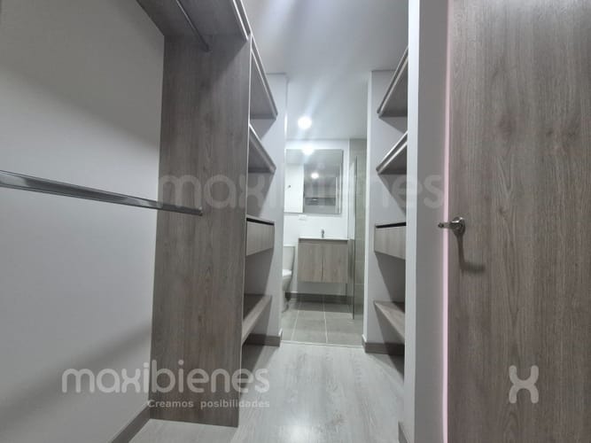 Apartamento de 3 alcobas en venta en Llano Grande, Rionegro, 86 m² · foto 16 de 18