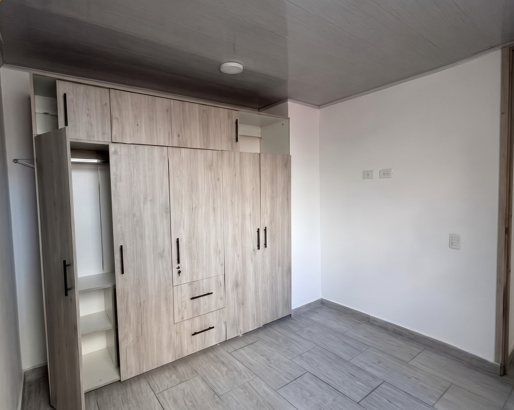 Apartamento en venta en Villa Del Rio, Bogotá · foto 7 de 9