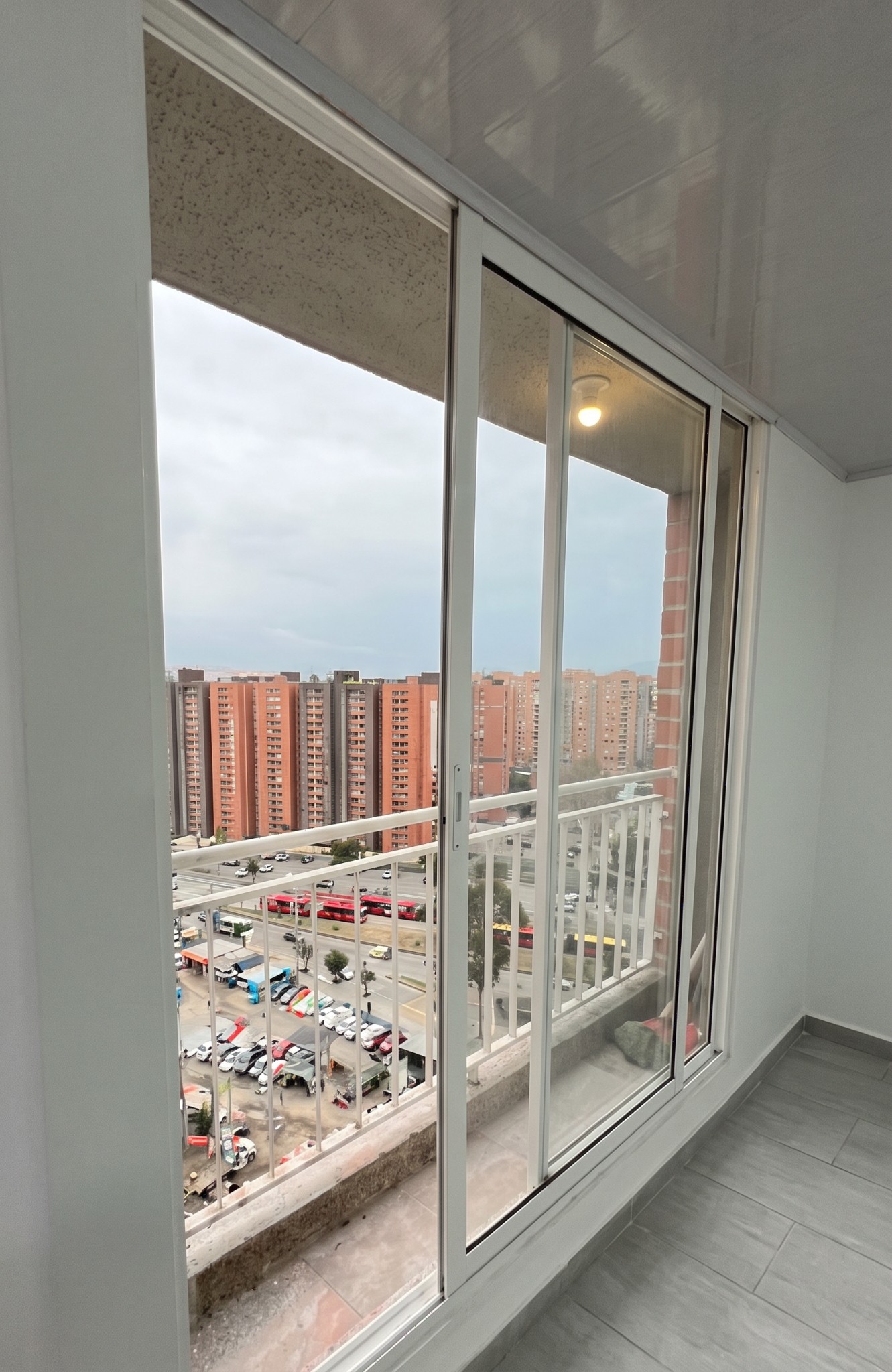 Apartamento en venta en Villa Del Rio, Bogotá · foto 3 de 9
