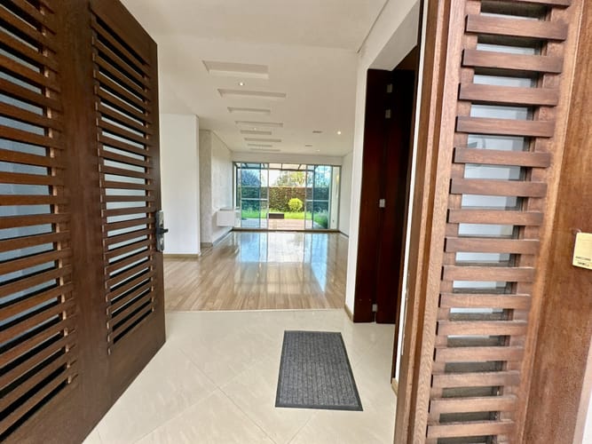 Casa de 4 alcobas en arriendo en Santa Cruz, Cajicá, 260 m² · foto 6 de 24