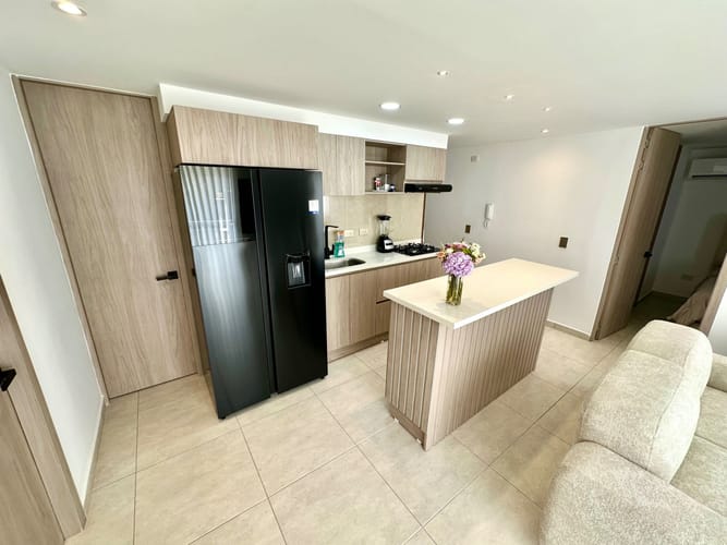 Apartamento de 3 alcobas en venta en Hacienda La Meseta, Girón, 59 m² · foto 2 de 14
