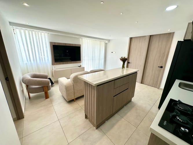 Apartamento de 3 alcobas en venta en Hacienda La Meseta, Girón, 59 m² · foto 3 de 14