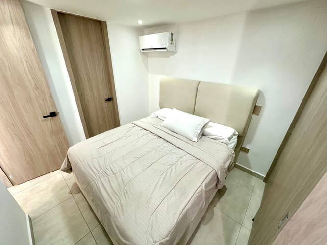 Apartamento de 3 alcobas en venta en Hacienda La Meseta, Girón, 59 m² · foto 8 de 14