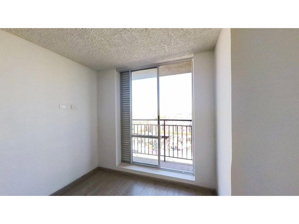 Apartamento en venta en Castilla, Bogotá · foto 3 de 17