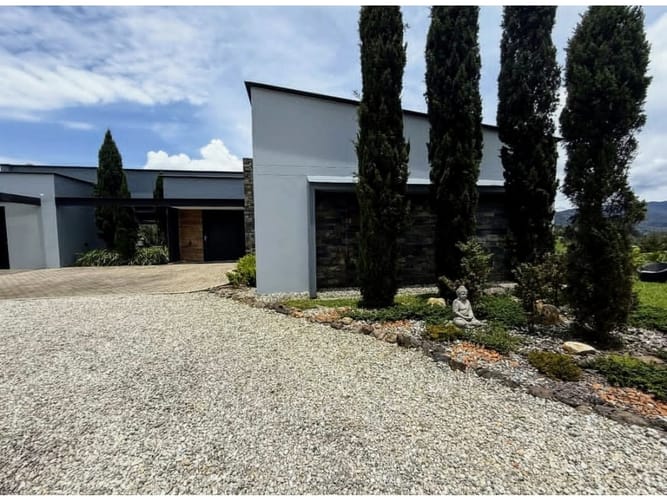 Casa de 4 alcobas en venta en Pantanillo, El Retiro, 358 m² · foto 7 de 16