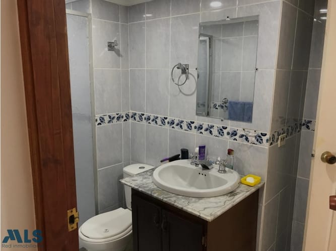 Apartaestudio en venta en Laureles, Medellín, 88 m² · foto 5 de 8