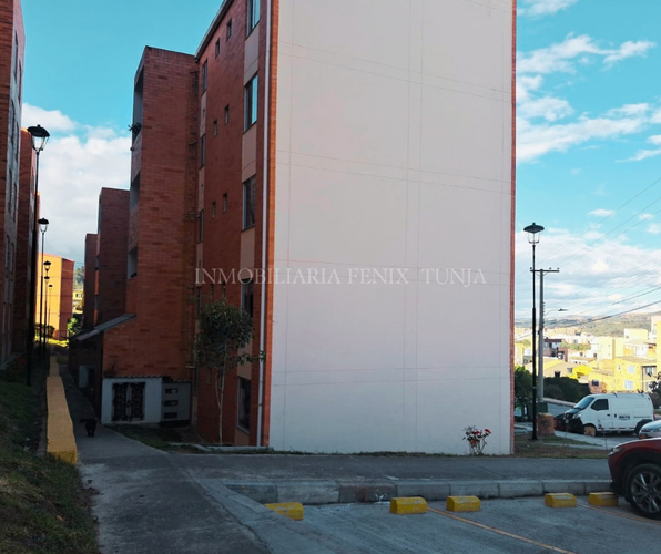Apartamento de 3 alcobas en venta en La Fuente, Tunja, 60 m² · foto 3 de 8