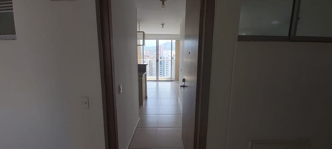 Apartamento de 2 alcobas en venta en Cañaveral, Floridablanca, 55 m² · foto 5 de 18