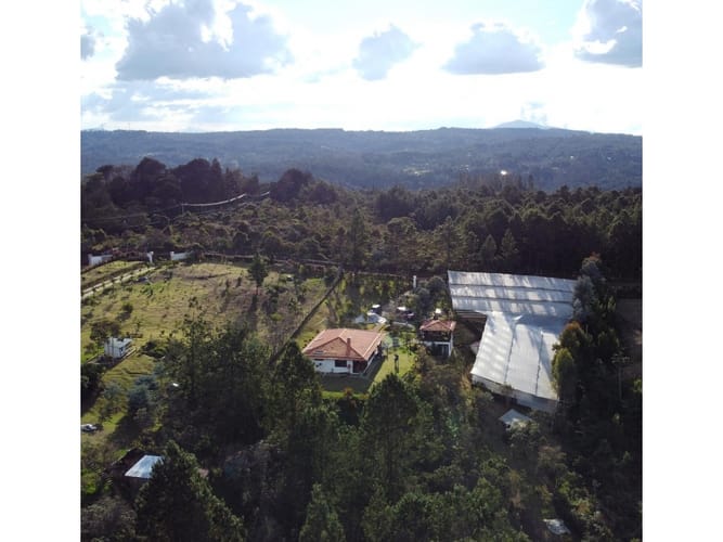 Casa en venta en Piedras Blancas, Medellín, 160 m² · foto 2 de 24