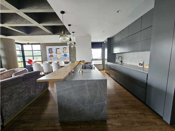 Apartamento de 4 alcobas en venta en El Campestre, Medellín, 250 m² · foto 8 de 24