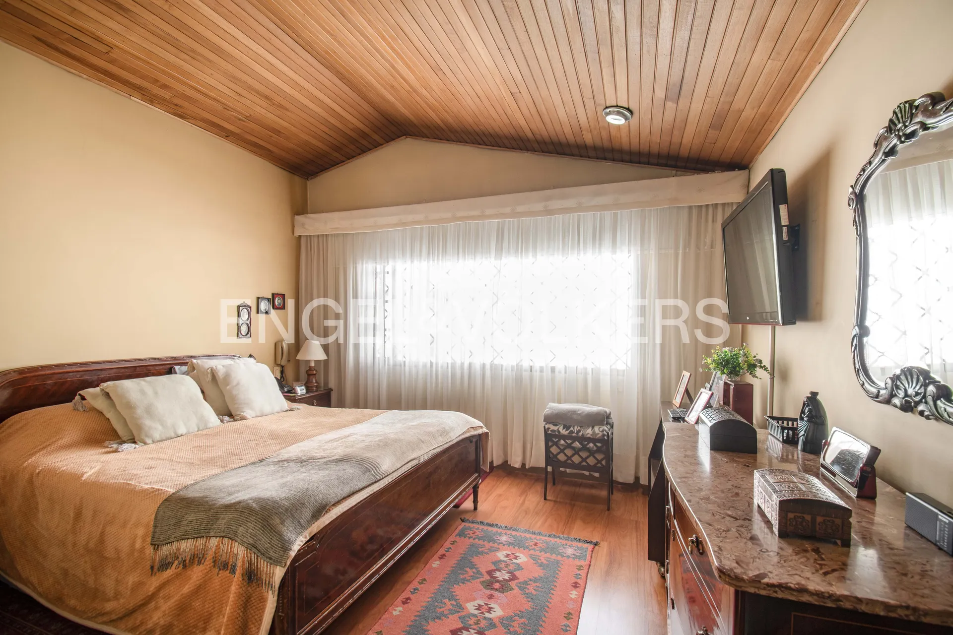 Casa en venta en Alhambra, Bogotá · foto 11 de 17