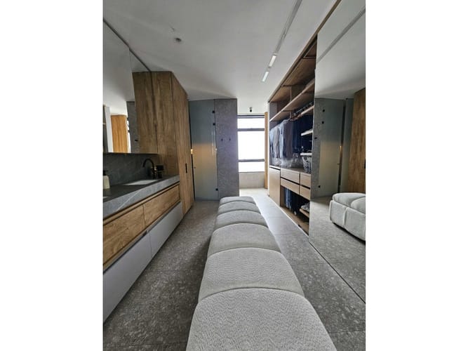 Apartamento de 4 alcobas en venta en El Campestre, Medellín, 250 m² · foto 12 de 24