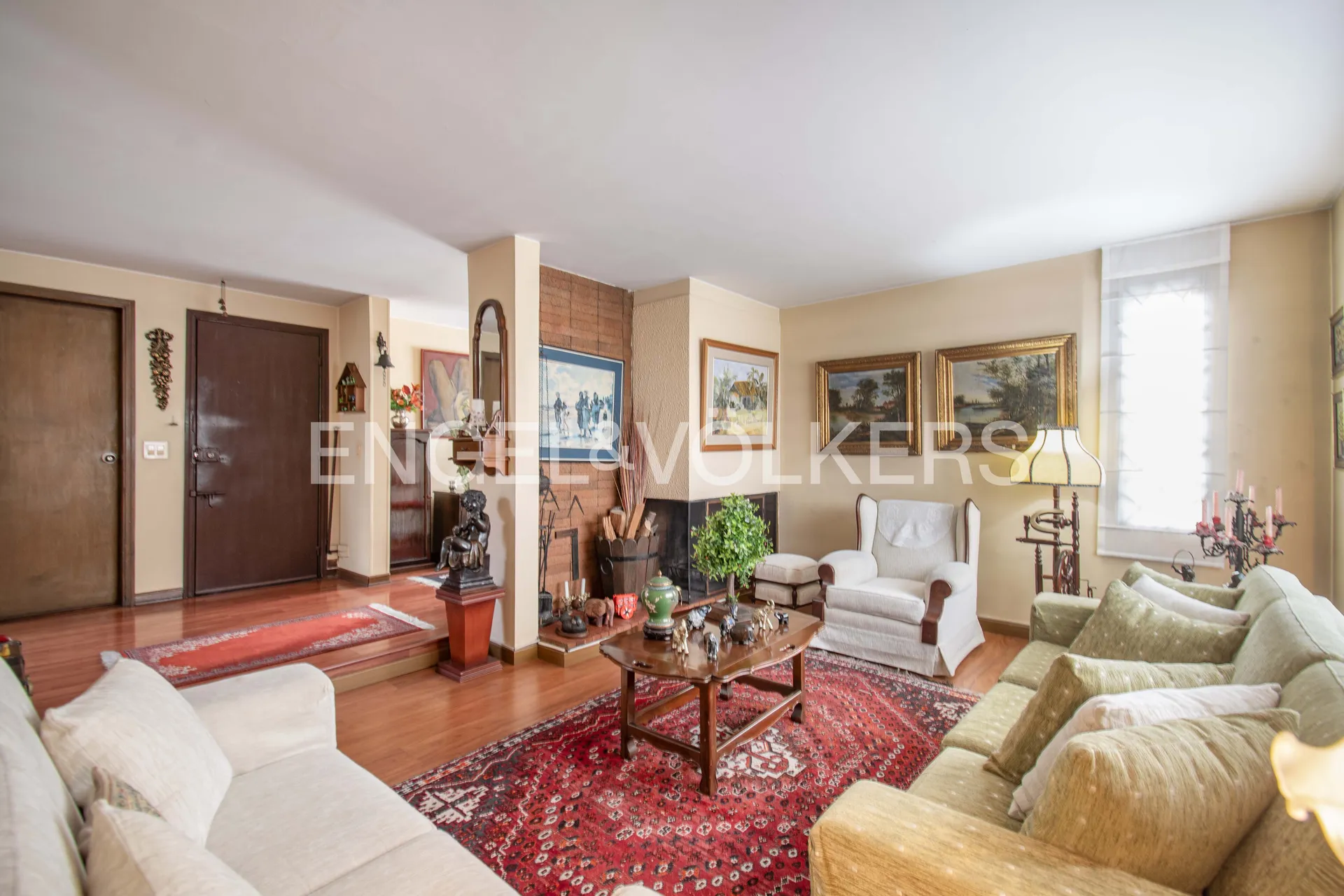 Casa en venta en Alhambra, Bogotá · foto 2 de 17