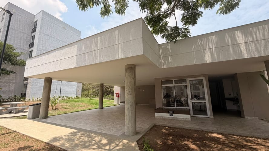 Apartamento de 2 alcobas en venta en Arroyohondo, Yumbo, 57 m² · foto 17 de 19