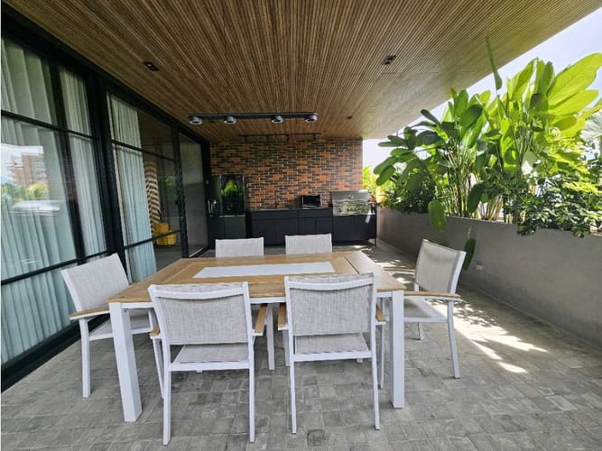 Apartamento de 4 alcobas en venta en El Campestre, Medellín, 250 m² · foto 21 de 24