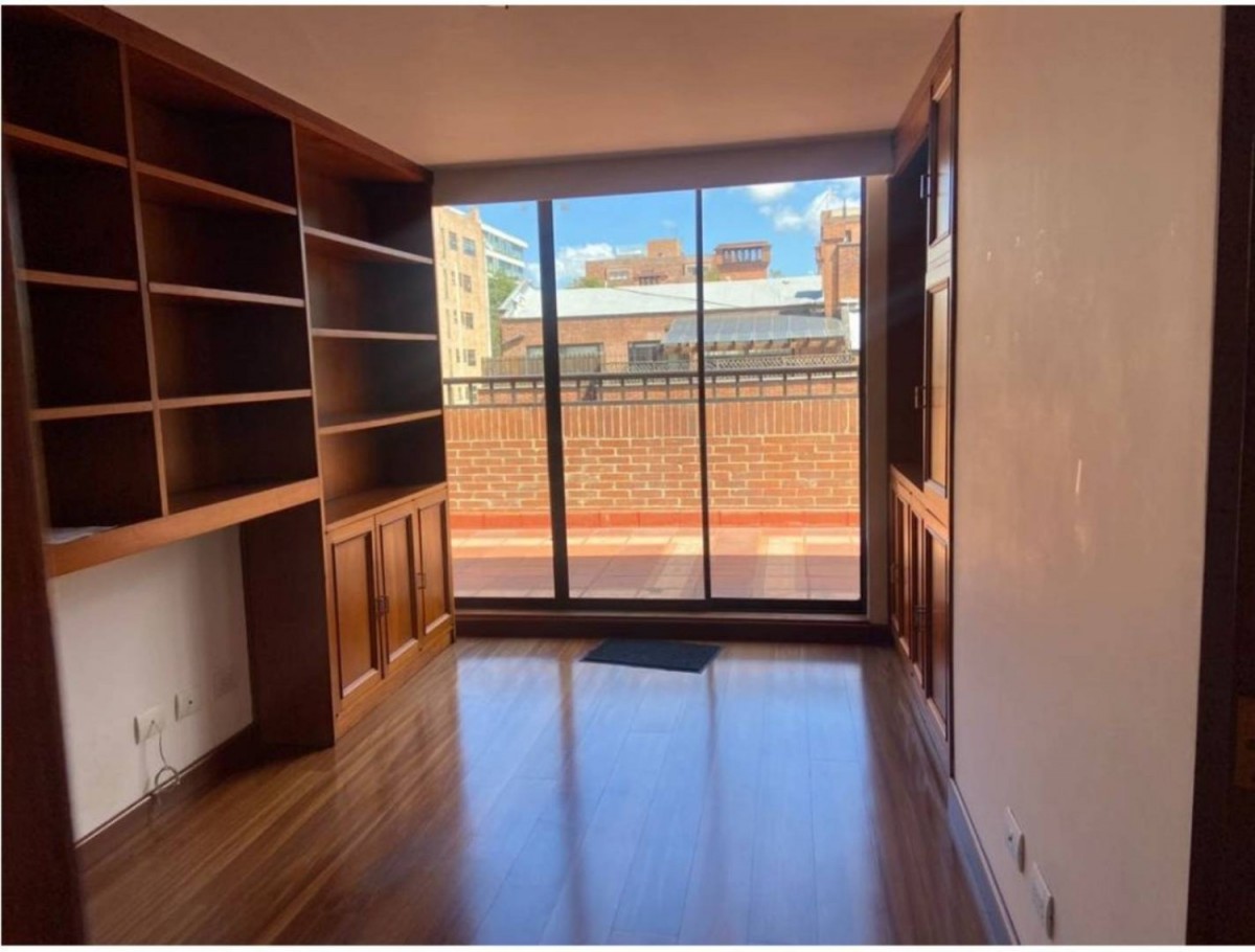 Apartment for rent in Chico norte, Bogotá