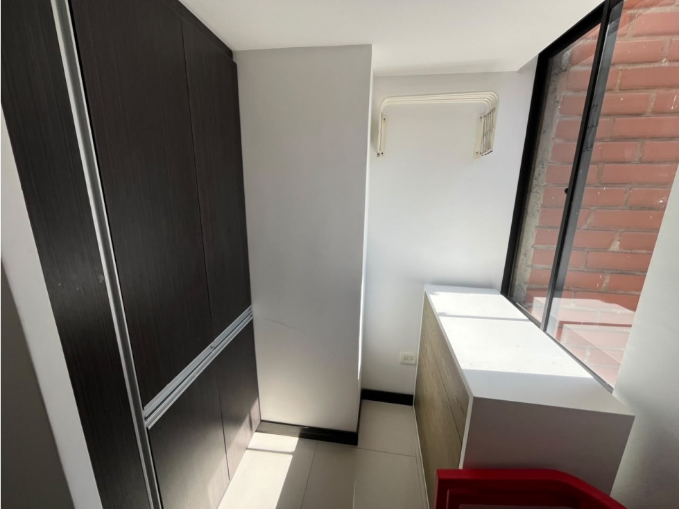 Apartamento en arriendo en San Lucas, Medellín · foto 12 de 19