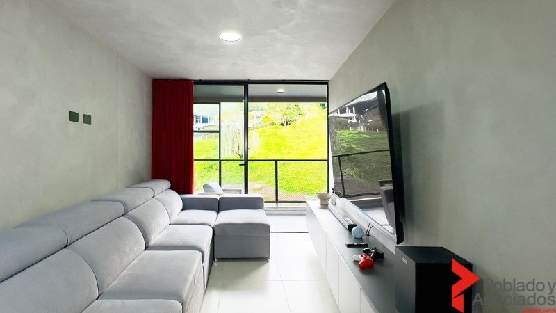 Apartamento en venta en Loma Del Escobero, Envigado · foto 3 de 24