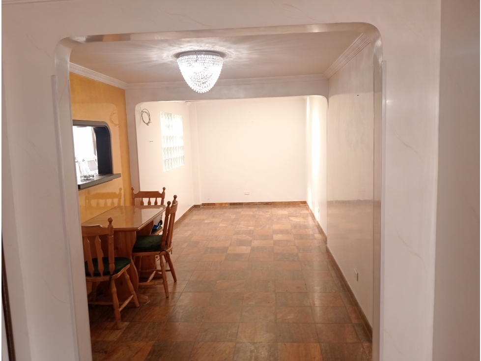 Casa en venta en Modelia, Bogotá · foto 7 de 24