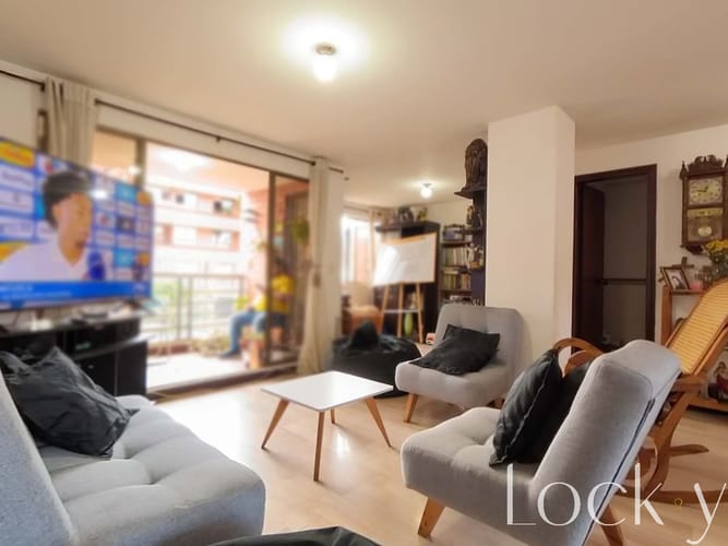Apartamento de 3 alcobas en venta en Conquistadores, Medellín, 127 m² · foto 3 de 13