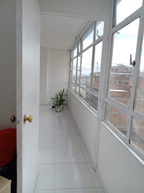 Apartaestudio en venta en Las Nieves, Bogotá, 44 m² · foto 2 de 11