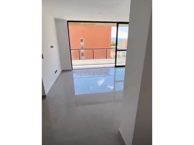 $1.480.000.000 en La Castellana