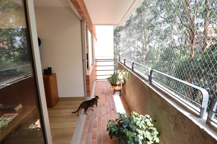 Apartamento de 3 alcobas en venta en Alto De Misael, Medellín, 92 m² · foto 9 de 18