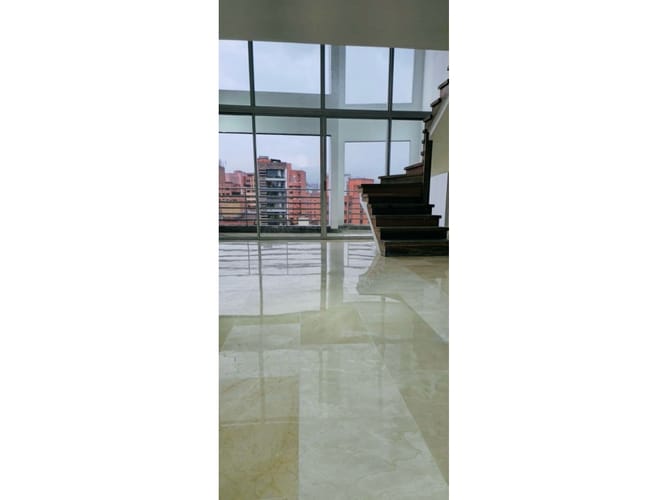 Apartamento de 5 alcobas en venta en Laureles, Medellín, 225 m² · foto 7 de 21