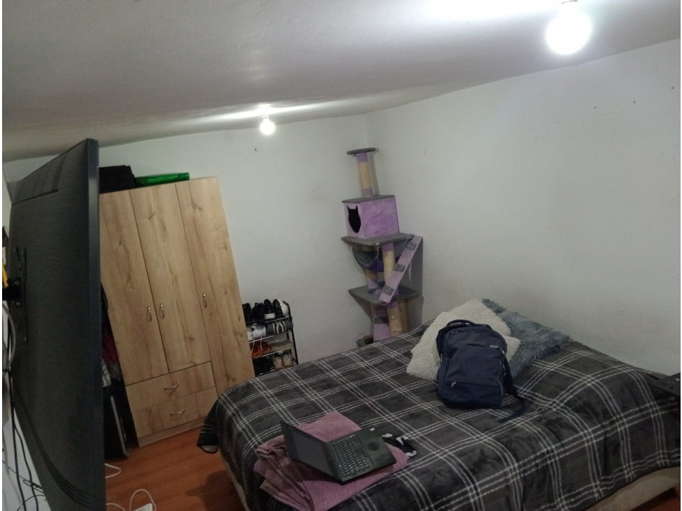 Casa en venta en Engativá, Bogotá · foto 8 de 18