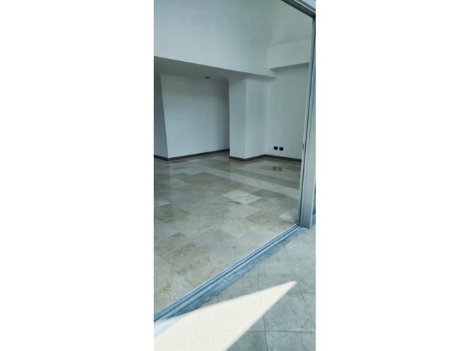 Apartamento de 5 alcobas en venta en Laureles, Medellín, 225 m² · foto 12 de 21