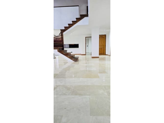 Apartamento de 5 alcobas en venta en Laureles, Medellín, 225 m² · foto 19 de 21