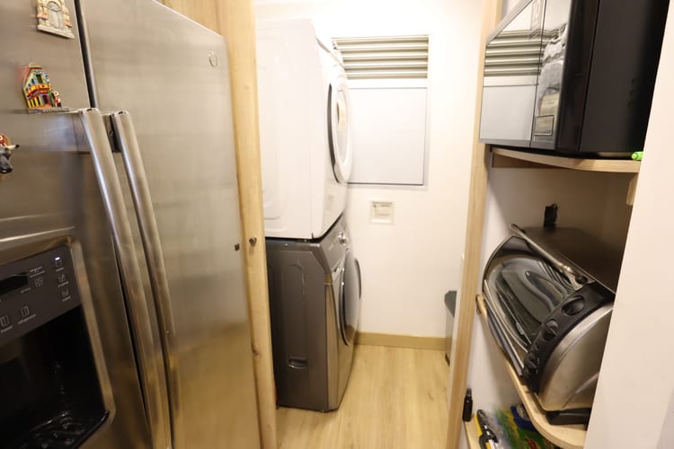 Apartamento de 3 alcobas en venta en Alto De Misael, Medellín, 92 m² · foto 14 de 18