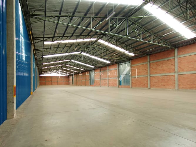 Bodega en arriendo en Boyero, Madrid · foto 8 de 15