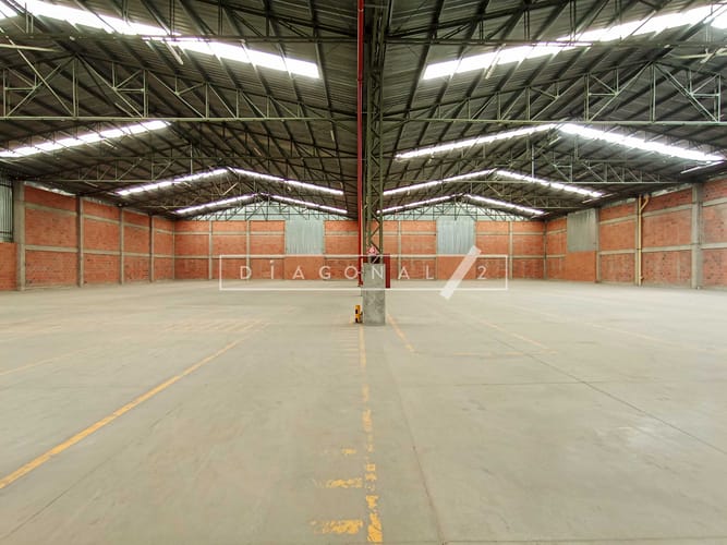 Bodega en arriendo en Boyero, Madrid · foto 12 de 15