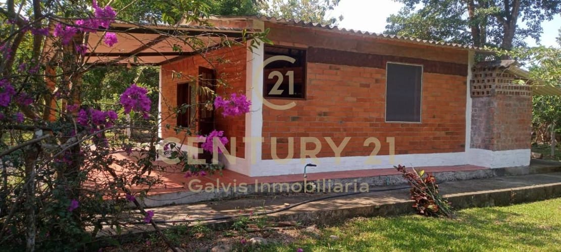 Finca en venta en Santa Rosa, Villavicencio, 280 m² · foto 3 de 15