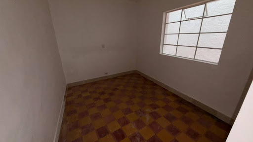 Casa en arriendo en San Joaquin, Medellín · foto 11 de 17