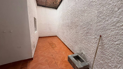 Casa en arriendo en San Joaquin, Medellín · foto 14 de 17