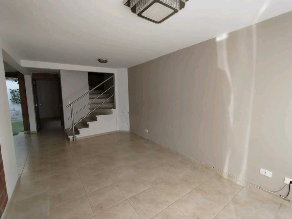 Casa en venta en Cerritos, Pereira · foto 2 de 14