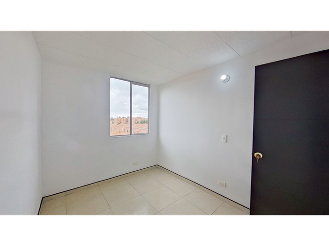 Apartamento de 3 alcobas en venta en Conjunto Residencial Zaragoza Ii, Madrid, 53 m² · foto 6 de 10