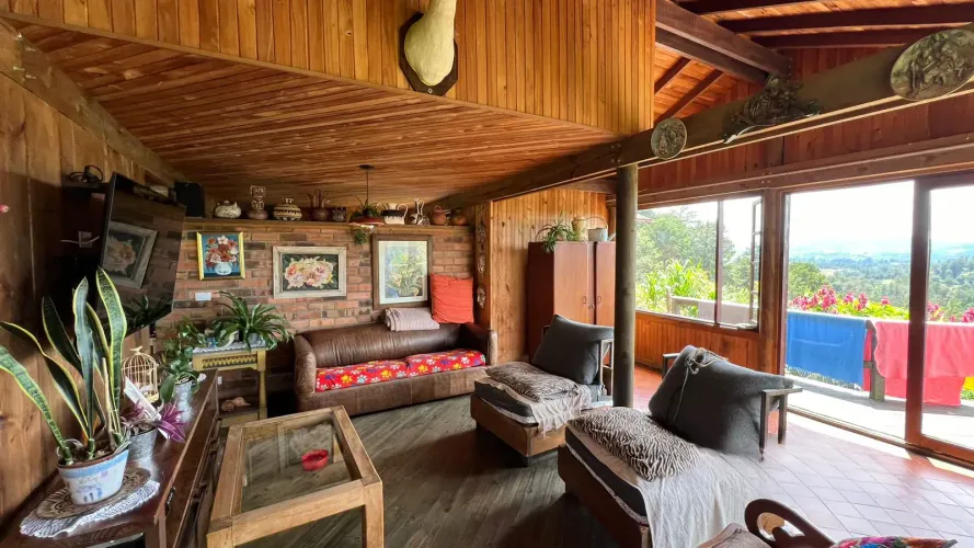 Casa de 4 alcobas en venta en Puente Pelaez, El Retiro · foto 23 de 24